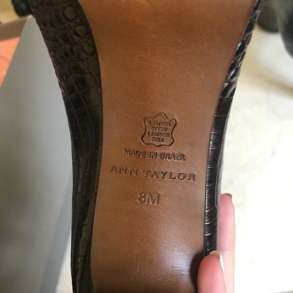 Heels - Picture 6 of 6